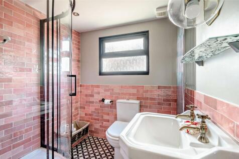 Second Floor Shower