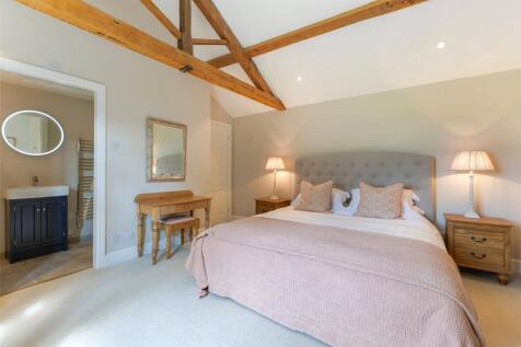 Ensuite Bedroom