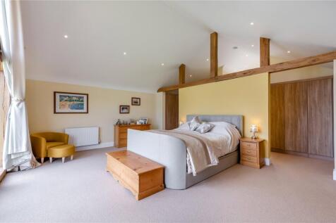 Principcal Bedroom