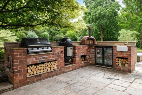 Al Fresco Kitchen