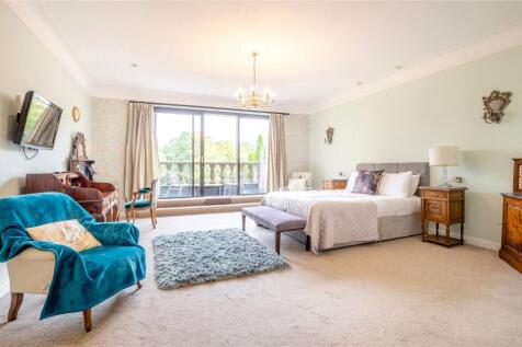 Principal Bedroom