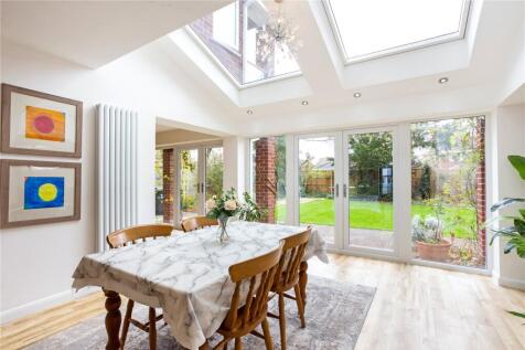 Garden Room/Dining