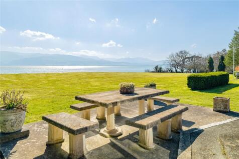 Lawn & Views