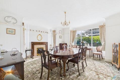 CAM03111G0-PR0380...