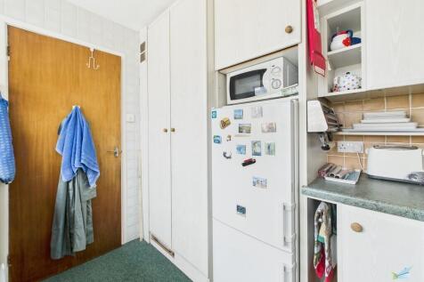 CAM03111G0-PR0331...