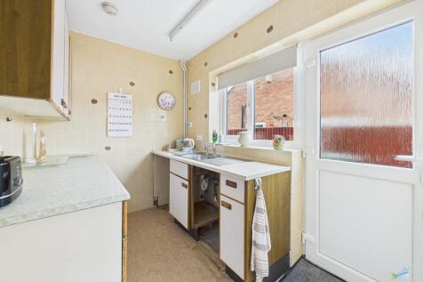 CAM03111G0-PR0390...