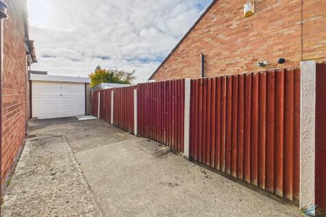 CAM03111G0-PR0390...