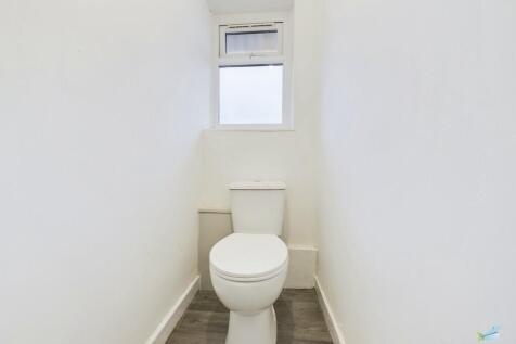 CAM03111G0-PR0200...