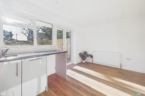 CAM03111G0-PR0405...