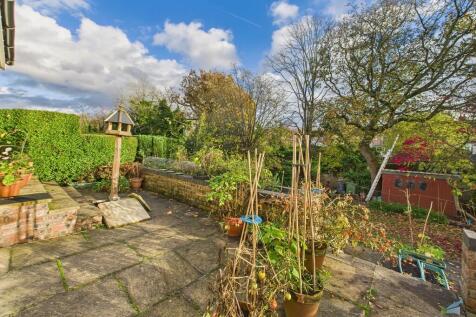 CAM03111G0-PR0406...