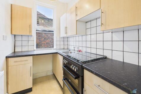 CAM03111G0-PR0404...