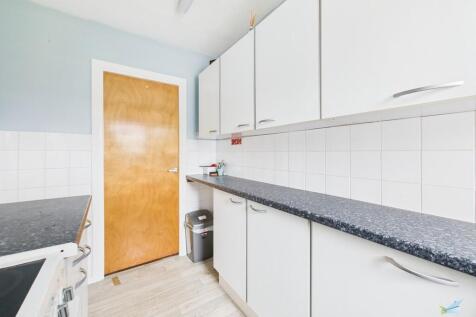 CAM03111G0-PR0394...