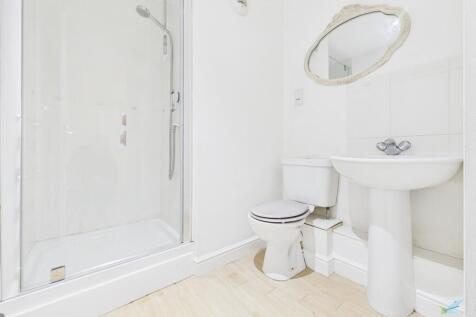 CAM03111G0-PR0413...