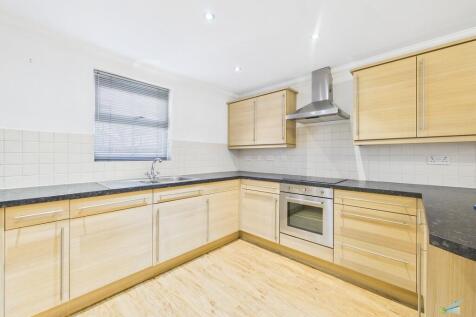 CAM03111G0-PR0413...