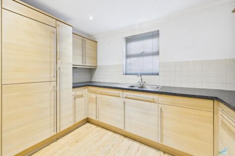 CAM03111G0-PR0413...