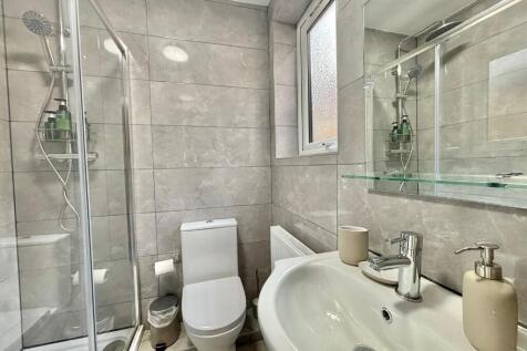 Ground Floor Ensuite