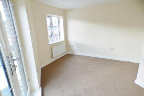 Bedroom 1 - 1