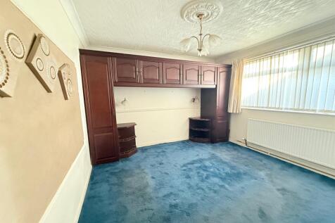 Downstairs Bedroom