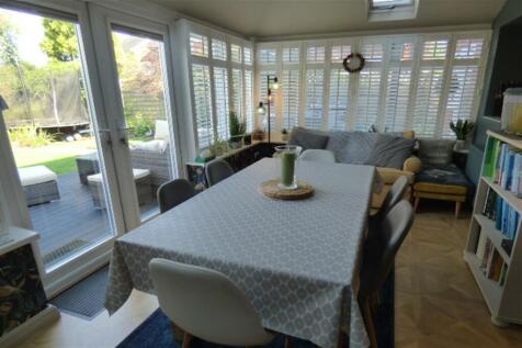 Family/Dining Room