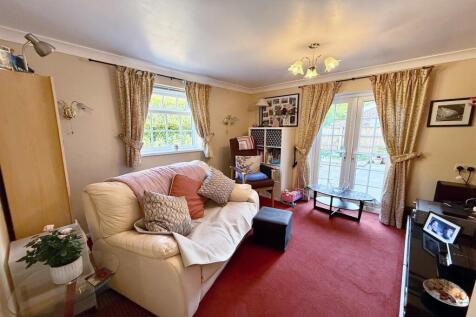 Sitting Room/Annex