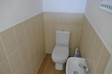 Cloakroom/WC