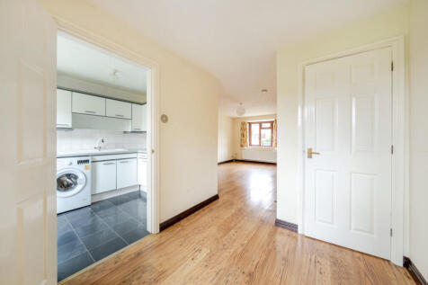 8-681ca68bf2001-1...