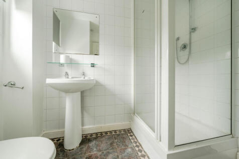 18-681ca6bd1043e-...