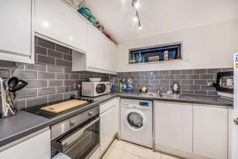 1358854-1-68d6672...