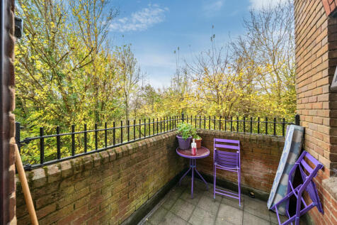 1373358-12-6908ea...