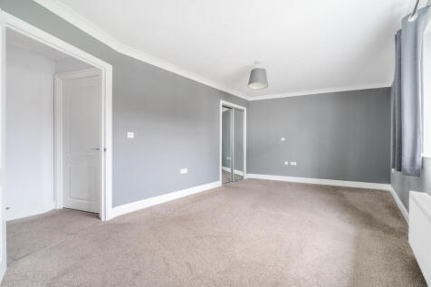 1385601-10-6928c1...