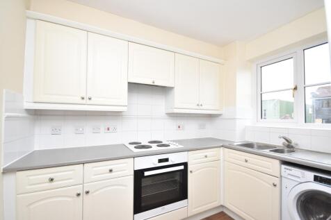Kitchen1.JPG