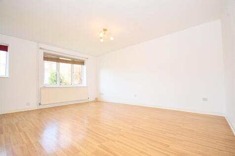 Living room1.JPG
