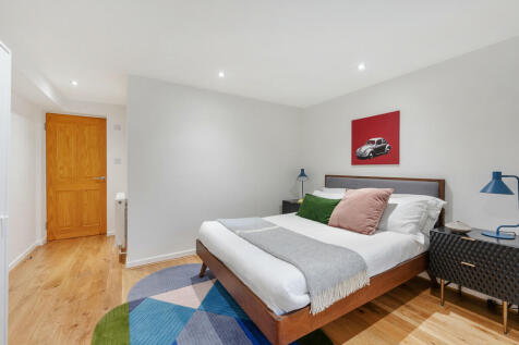 alness7bed1x