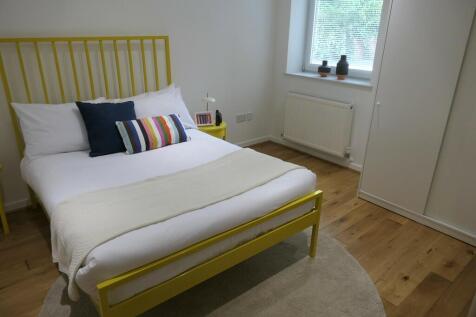alness8bed1