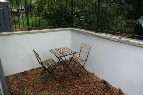 alness8patio