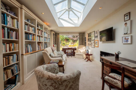 Property Image 12