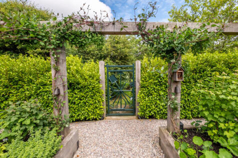 Property Image 37