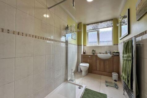 Master En-Suite