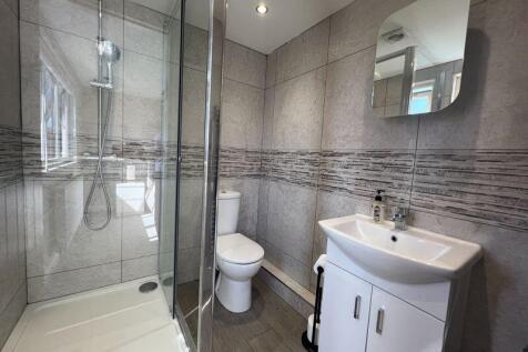 Master En-suite