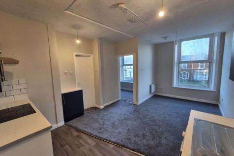 Kitchen/ Living Room