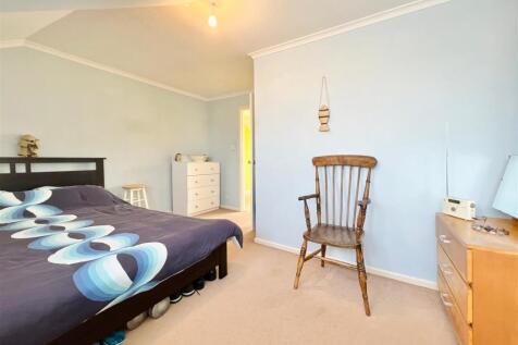 84 Drew Street 18.JPG