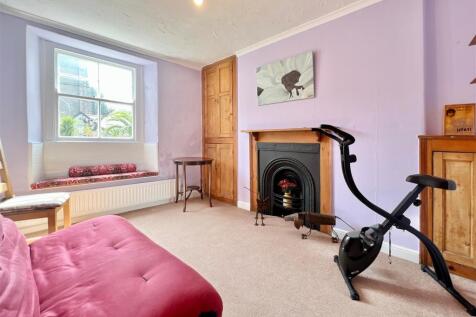 84 Drew Street 19.JPG