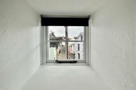Characterful Window.jpg