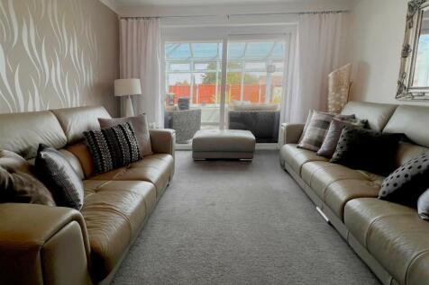 Lounge - 1.jpeg