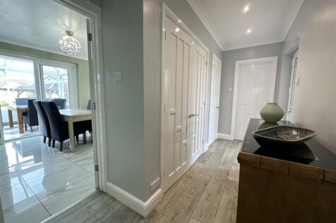 Entrance Hall.jpeg