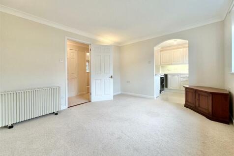 Living Room.JPG