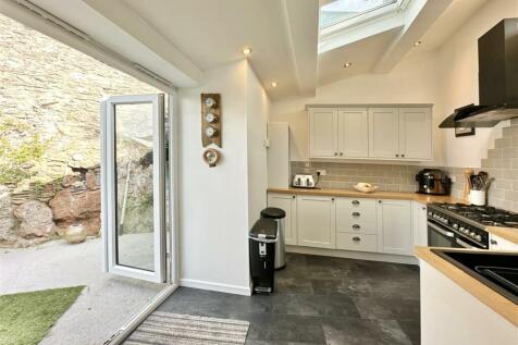 Kitchen Out.jpg