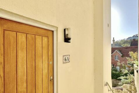6a Prings Court 6.JPG