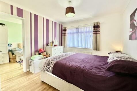 Bedroom  2.jpg
