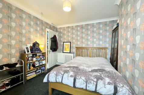 Bedroom 2.jpg
